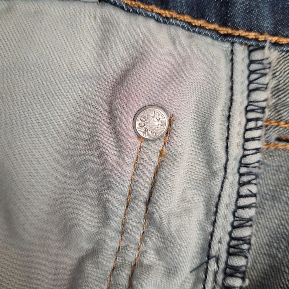 Levis has pink